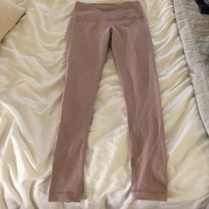 Mauve high-waisted yoga pants